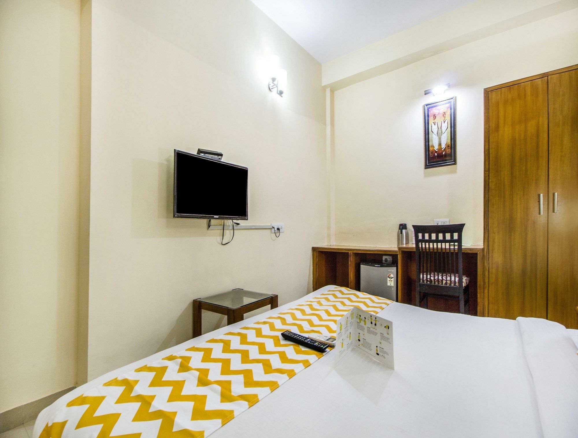 Fabhotel Royal Residency Jaipur Airport Bagian luar foto