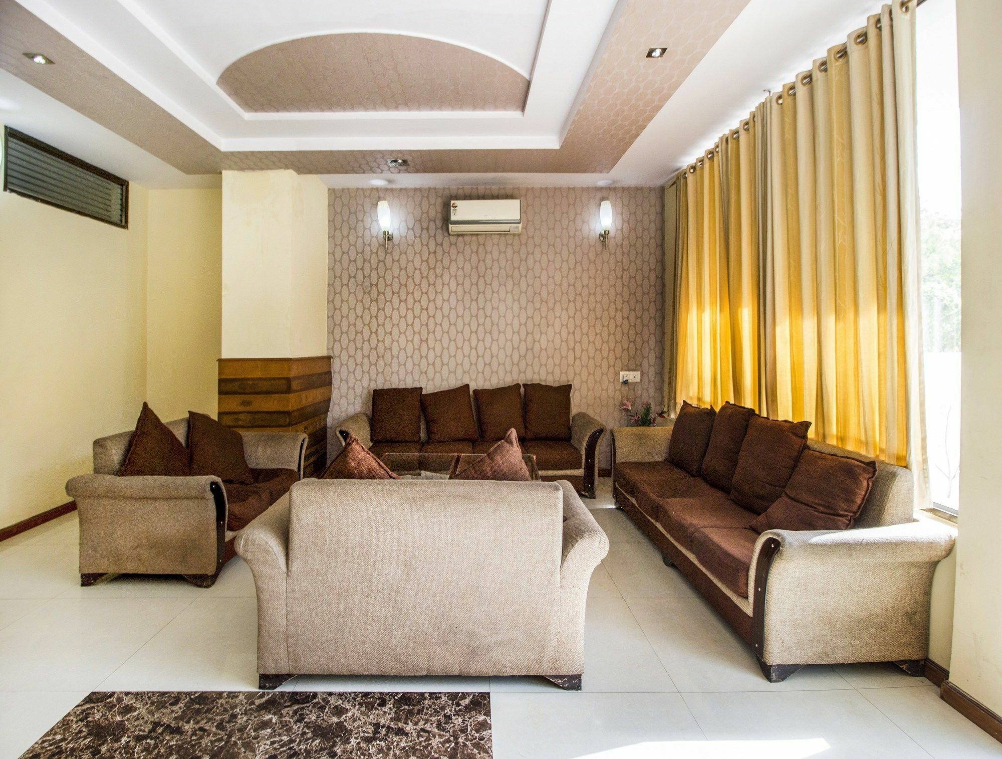 Fabhotel Royal Residency Jaipur Airport Bagian luar foto
