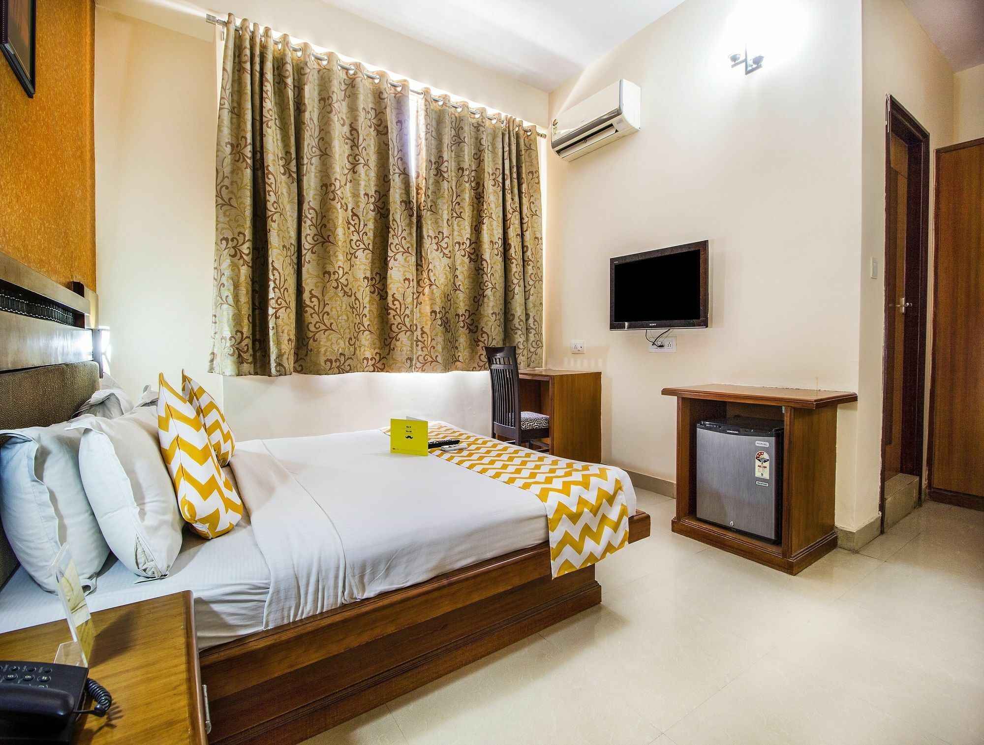 Fabhotel Royal Residency Jaipur Airport Bagian luar foto